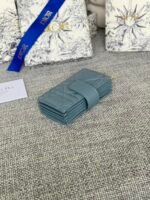 LADY JASMINE CARD HOLDER 10 IN SLATE GREY QUILTED PATENT CALFSKIN - Image 6