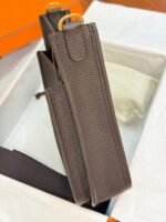 HM 26S EVELYNE BAG 23MM IN DARK BROWN GRAINED CALFSKIN - Image 9