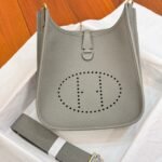 HM 26S EVELYNE BAG 23MM IN GRAY GRAINED CALFSKIN