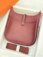 HM 26S EVELYNE BAG 23MM IN WINE RED GRAINED CALFSKIN - Image 2