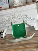 MINI NEO 17 EVELYNE BAG IN EMERALD GREEN CANVAS AND WHITE CALFSKIN - Image 11