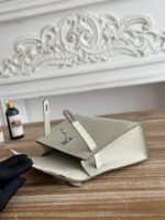 HM 26S KELLY MINI 22MM IN MILKY WHITE CROC EMBOSSED CALFSKIN SILVER KELLY BUCKLE - Image 3