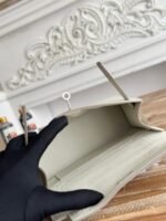 HM 26S KELLY MINI 22MM IN MILKY WHITE CROC EMBOSSED CALFSKIN SILVER KELLY BUCKLE - Image 13