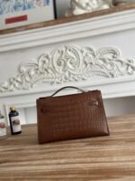 HM 26S KELLY MINI 22MM IN DARK BROWN CROC EMBOSSED CALFSKIN SILVER KELLY BUCKLE - Image 2