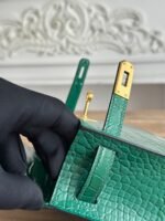 HM 26S KELLY MINI 22MM IN DARK GREEN CROC EMBOSSED CALFSKIN GOLD KELLY BUCKLE - Image 6