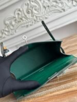 HM 26S KELLY MINI 22MM IN DARK GREEN CROC EMBOSSED CALFSKIN SILVER KELLY BUCKLE - Image 4