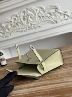 HM 26S KELLY MINI 22MM IN BEIGE CROC EMBOSSED CALFSKIN SILVER KELLY BUCKLE - Image 3