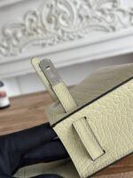 HM 26S KELLY MINI 22MM IN BEIGE CROC EMBOSSED CALFSKIN SILVER KELLY BUCKLE - Image 7