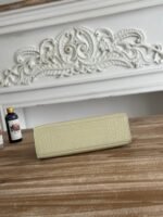 HM 26S KELLY MINI 22MM IN BEIGE CROC EMBOSSED CALFSKIN SILVER KELLY BUCKLE - Image 9