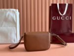 SMALL HORSEBIT 1955 SHOULDER BAG 20 IN BROWN SOFT CALFSKIN LIGHT GOLD HARDWARE - Image 3