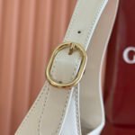 JACKIE SMALL SHOULDER BAG 27 IN WHITE CALFSKIN GOLD HARDWARE - Image 9