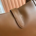 JACKIE SMALL SHOULDER BAG 27 IN TAWNY BROWN CALFSKIN GOLD HARDWARE - Image 8