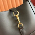 JACKIE SMALL SHOULDER BAG 27 IN BLACK CALFSKIN GOLD HARDWARE - Image 14
