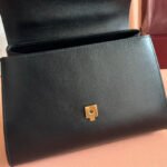 GUCCI 25S HORSEBIT 1955 MEDIUM SHOULDER BAG 29 CM IN BLACK CALFSKIN WITH GOLD HARDWARE - Image 3