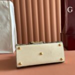GUCCI 25S HORSEBIT 1955 MEDIUM SHOULDER BAG 22 CM IN BEIGE CANVAS AND CREAM WHITE CALFSKIN WITH GOLD HARDWARE - Image 16