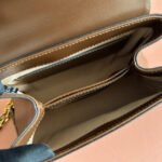 GUCCI 25S HORSEBIT 1955 MEDIUM SHOULDER BAG 22 CM IN DARK BEIGE CANVAS AND BROWN CALFSKIN WITH GOLD HARDWARE - Image 8