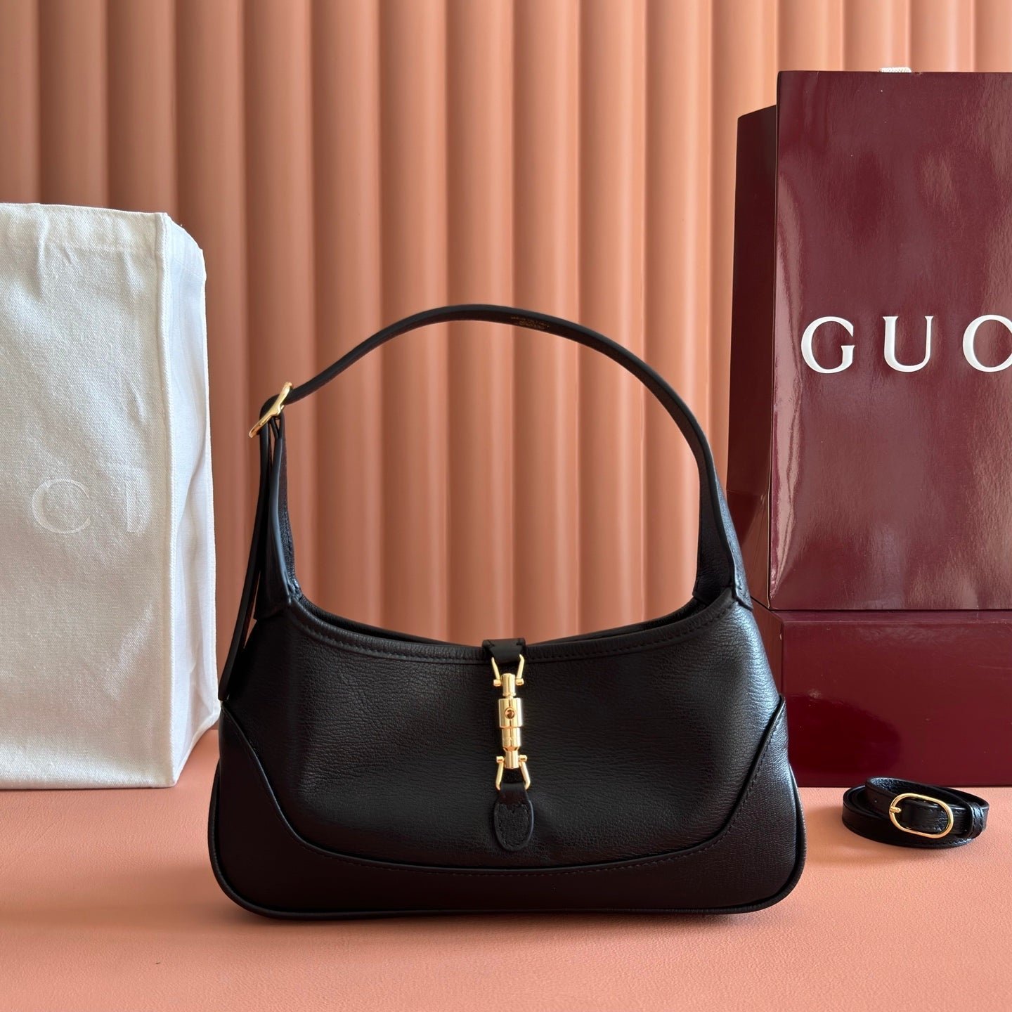img_89648692_20251212_i1765534217767_1726_0_0_jpg GUCCI 26S JACKIE SLIM SHOULDER BAG 27 IN BLACK CALFSKIN - Image 1
