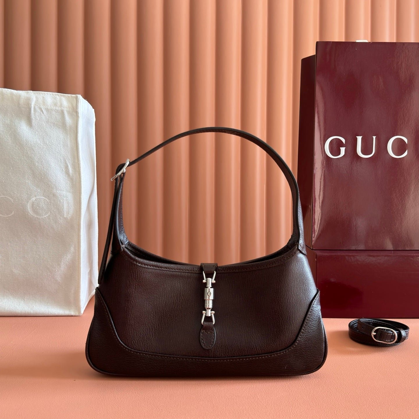 img_89648692_20251212_i1765534316728_3339_0_0_jpg GUCCI 26S JACKIE SLIM SHOULDER BAG 27 IN DARK BROWN CALFSKIN - Image 1