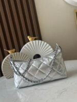 CHANEL 26S HOBO BAG 26 IN SILVER LAMBSKIN - Image 7