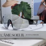 FF SQUARED VISOR FRAME SUNGLASSES 557144 IN ACETATE - Image 14
