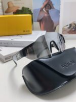 FF SQUARED VISOR FRAME SUNGLASSES 557144 IN ACETATE - Image 12