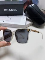 SQUARE SUNGLASSES 632885 IN WHITE ACETATE - Image 11