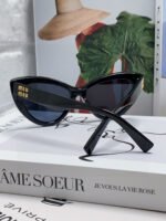 GLIMPSE CAT EYE SUNGLASSES 555886 IN BLACK ACETATE - Image 12