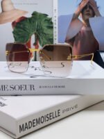 FIRST CRYSTAL SQUARE FRAME SUNGLASSES FE4082US IN METAL - Image 3