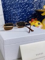 RECTANGULAR FRAME SUNGLASSES GG1457S IN METAL - Image 14