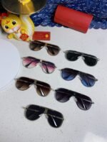 SIGNATURE AVIATOR FRAME SUNGLASSES  563238 IN METAL - Image 32