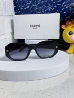 TRIOMPHE SQUARE SUNGLASS  566743 IN BLACK ACETATE GRADIENT SMOKE LENSES - Image 7