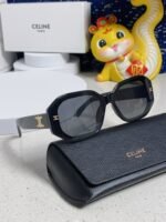 TRIOMPHE SQUARE SUNGLASS 566744 IN BLACK ACETATE - Image 8