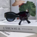 CHUNKY SQUARE FRAME SUNGLASSES 533149 IN ACETATE - Image 20