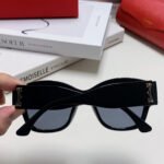 CHUNKY SQUARE FRAME SUNGLASSES 533149 IN ACETATE - Image 9