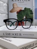 BUTTERFLY FRAME SUNGLASSES 570220 IN ACETATE - Image 24