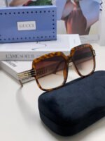 SQUARE FRAME SUNGLASSES 570231 IN ACETATE AND METAL - Image 16