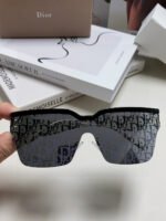 OBLIQUE SUNGLASS 571598 IN BLACK ACETATE - Image 15