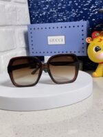 SQUARE FRAME SUNGLASSES 573309 IN ACETATE EMBOSSED LOGO - Image 13