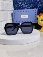 SQUARE FRAME SUNGLASSES 573309 IN ACETATE EMBOSSED LOGO - Image 14