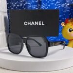 SQUARE SUNGLASSES 638932 IN BLACK ACETATE - Image 11