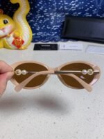 OVAL SUNGLASSES 640341 IN NUDE ACETATE METAL FRAME - Image 17