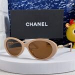 OVAL SUNGLASSES 640341 IN NUDE ACETATE METAL FRAME - Image 11