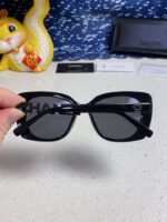 BUTTERFLY SUNGLASSES 641817 IN ACETATE BLACK METAL LOGO - Image 4