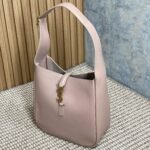 LE 5 À 7 SMALL SUPPLE 22 IN BABBY PINK CALFSKIN GOLD BUCKLE - Image 6
