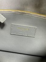 LE 5 À 7 SMALL SUPPLE 22 IN NEPAL BLUE CALFSKIN GOLD BUCKLE - Image 9