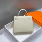 KELLY 25CM IN NATA EPSOM CALFSKIN GOLD HARDWARE - Image 7