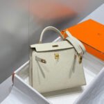 KELLY 25CM IN NATA EPSOM CALFSKIN GOLD HARDWARE - Image 3