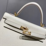 KELLY 25CM IN NATA EPSOM CALFSKIN GOLD HARDWARE - Image 6