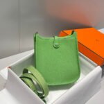 MINI NEO 18 EVELYNE BAG IN LIGHT GREEN GRAINED CALFSKIN - Image 14