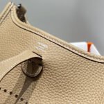 MINI NEO 18 EVELYNE BAG IN TORTILLA BROWN GRAINED CALFSKIN - Image 14